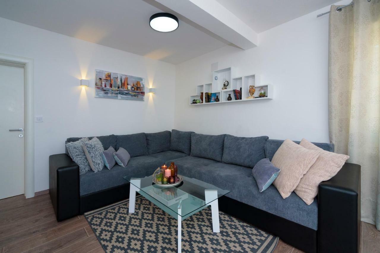 Apartments Magli Kaštela Εξωτερικό φωτογραφία